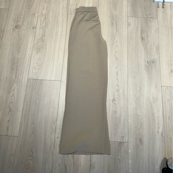 Abercrombie Sloan pants - never worn! - Picture 5 of 6